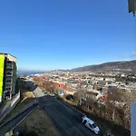 Familievennlig Naer Sentrum
