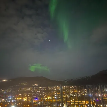 Med Nydelig Utsikt Over * Bergen