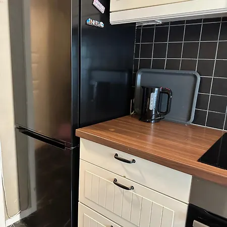 Apartment Med Nydelig Utsikt Over