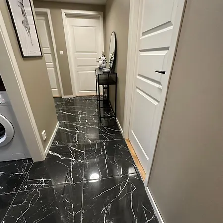 Apartment Med Nydelig Utsikt Over Bergen