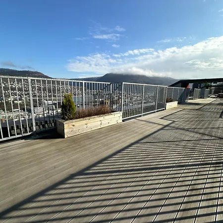 Med Nydelig Utsikt Over * 베르겐