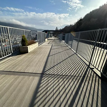 Med Nydelig Utsikt Over Apartment