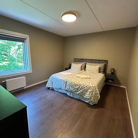 Med Nydelig Utsikt Over Apartment *