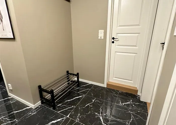 Apartament Med Nydelig Utsikt Over *