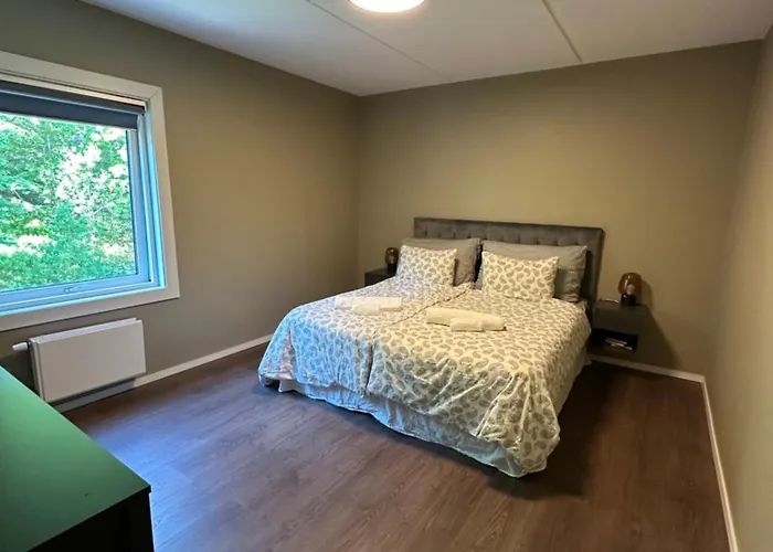 Med Nydelig Utsikt Over Apartament *